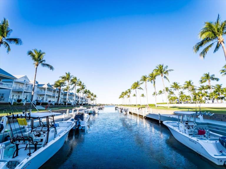 Lionfish Lodge Waterfront Unit, 31 Boat Slip! — photo 4