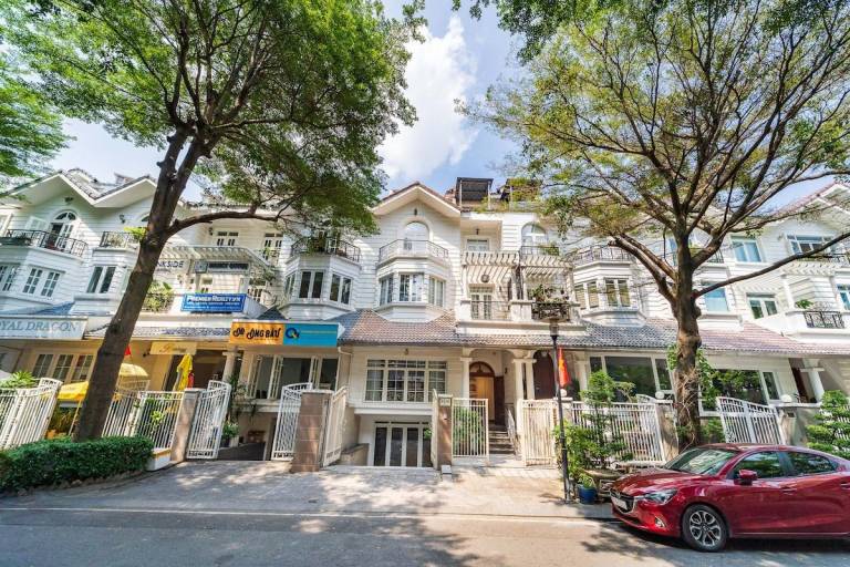 House Saigon Pearl