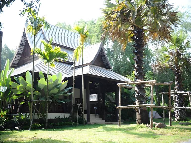 Sippa Hot Spring Resort
