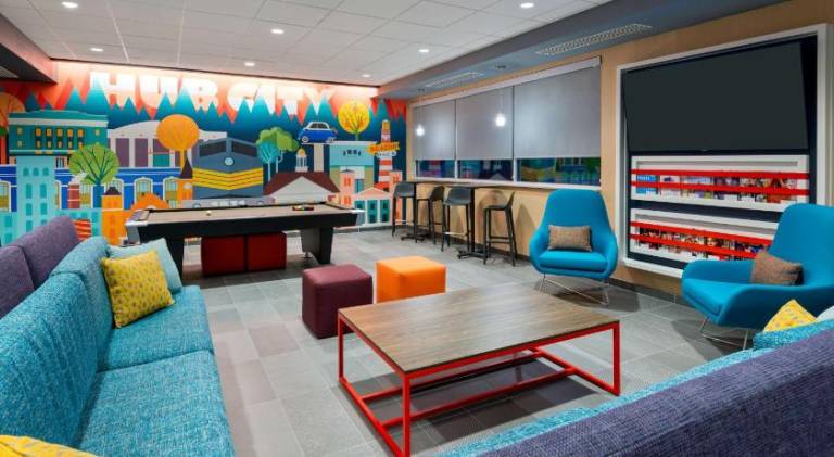 Tru by Hilton Spartanburg — photo 2