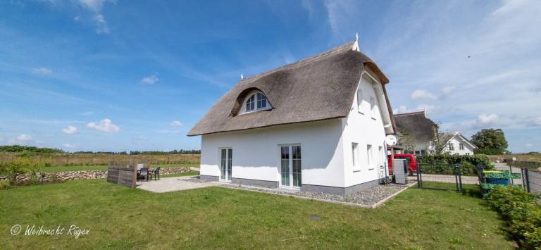 Ferienhaus Wildrose – Sonnenstunden, Natur & Wohlfühlmomente am Hafen Puddemin — photo 2