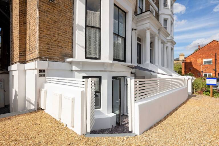 Apartment  East London
