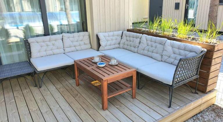 Holiday apartment with pool — photo 4