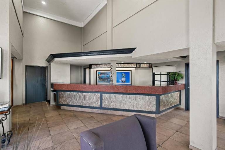 Best Western Desert Villa Inn — photo 5