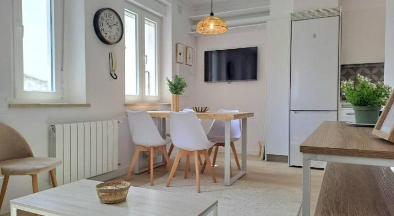 Rental apartment with 3 rooms for 5 persons — photo 3