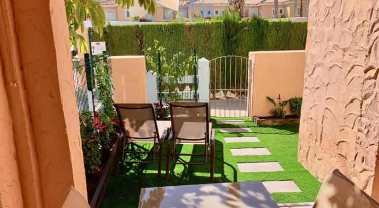 Beautiful rental apartment with pool & hot tub | Next to the beach | Pet-friendly — photo 4