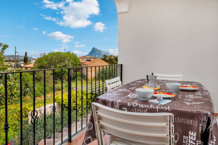 Rental apartment with terrace | Garden view — photo 2