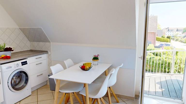 Große Ferienwohnung für 6 Personen mit Balkonen und Grill in Strandnähe — photo 2