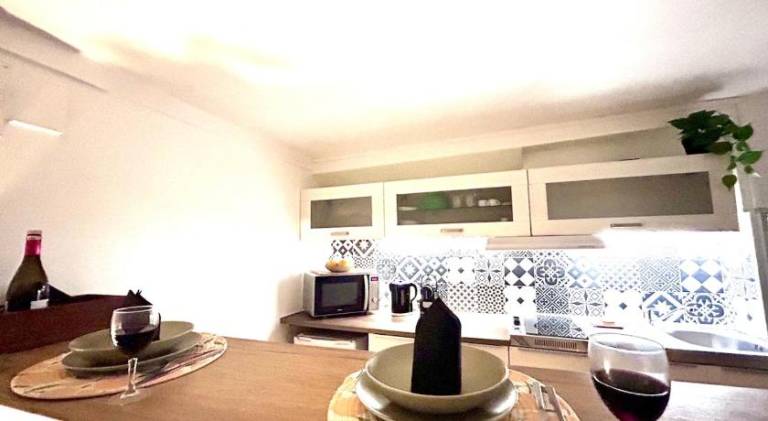 Holiday apartment | Close to Popes' Palace — photo 4