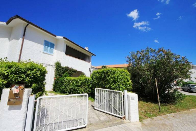 Rental apartment with yard | Pets are welcome — photo 2