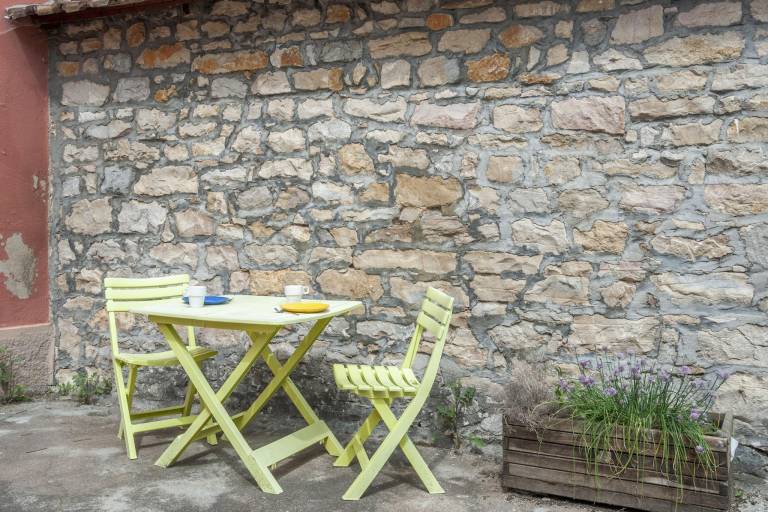 Holiday apartment with patio — photo 3