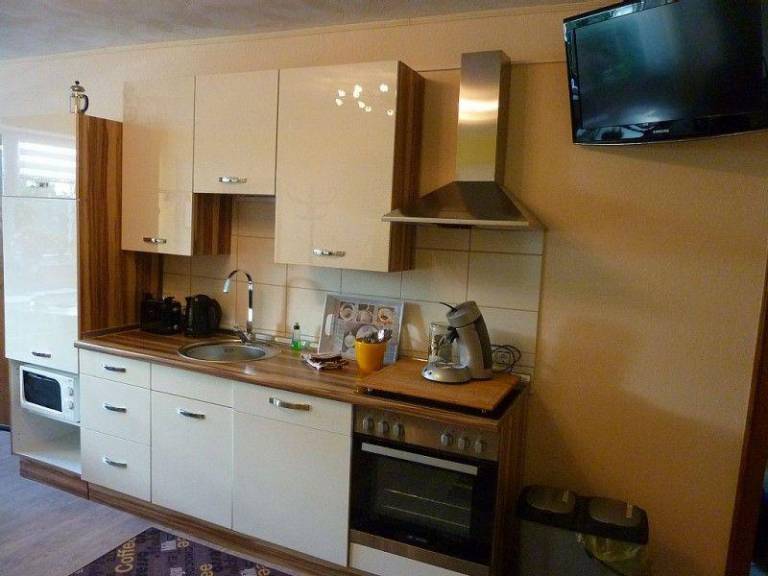 Family-oriented beautiful apartment with barbeque & patio | Pet-friendly — photo 4