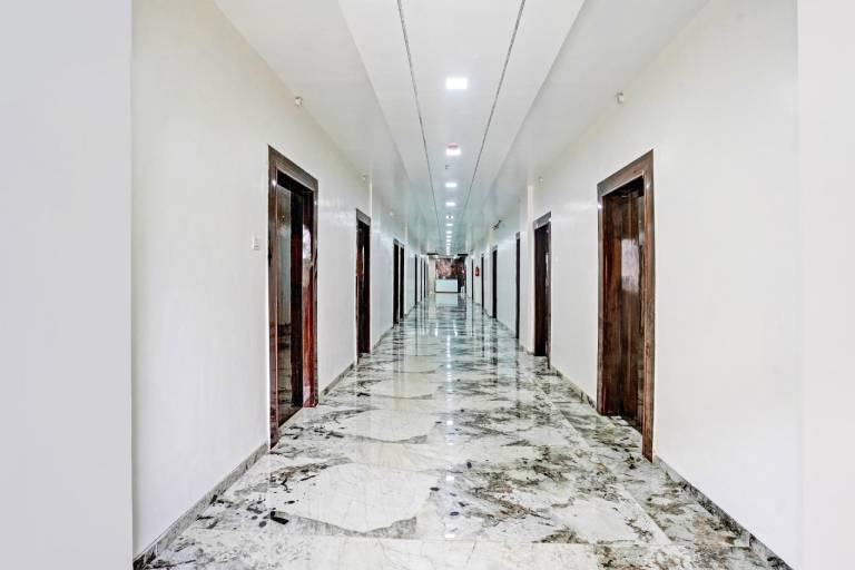 Hotel O Yash Residency