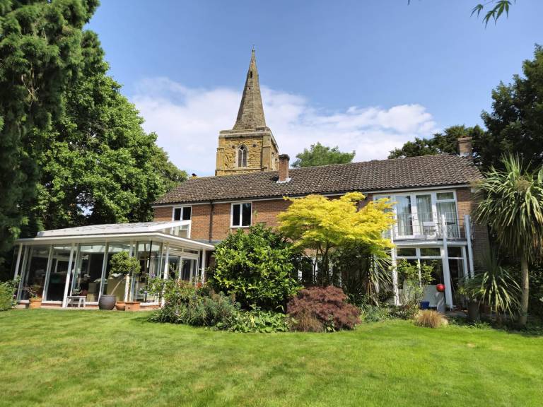 Cottage Hoby