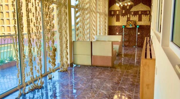 Nur Hotel & Terrace Cafe — photo 4
