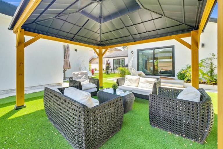 Child-friendly villa with garden | Pet-friendly — photo 3