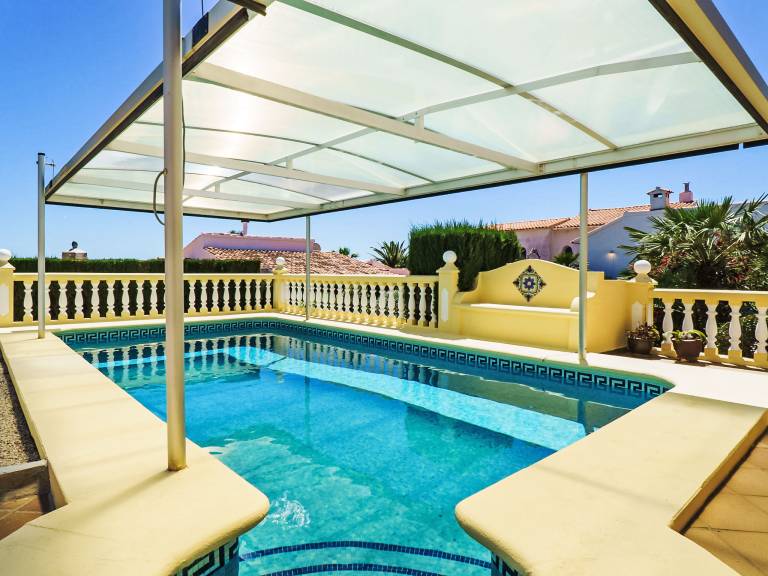 Vacation home with patio, private pool & yard | Sea view | Pets are welcome — photo 2