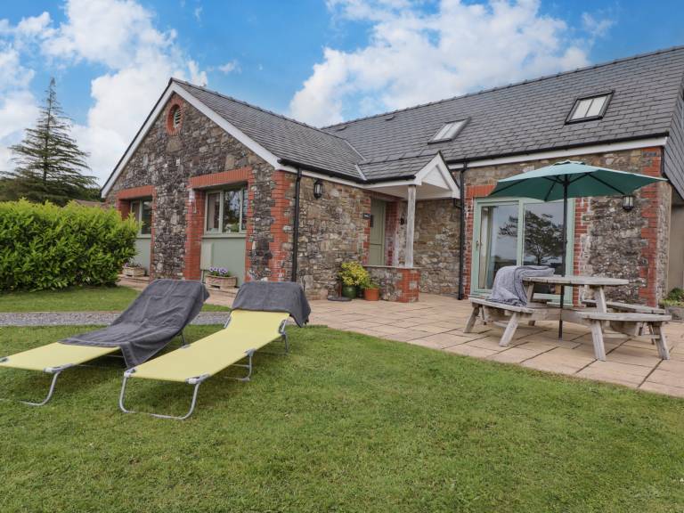 Cottage  Llandeilo