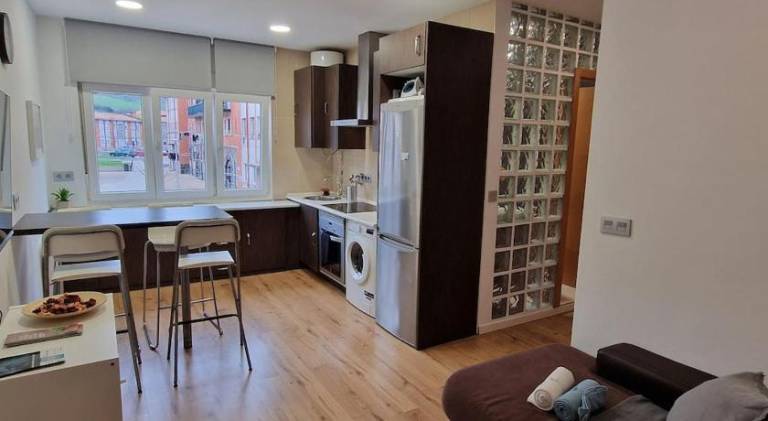 Holiday apartment with 2 rooms for 4 persons in Gijon
