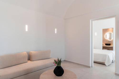 Oikos Santorini Living Concept — photo 4