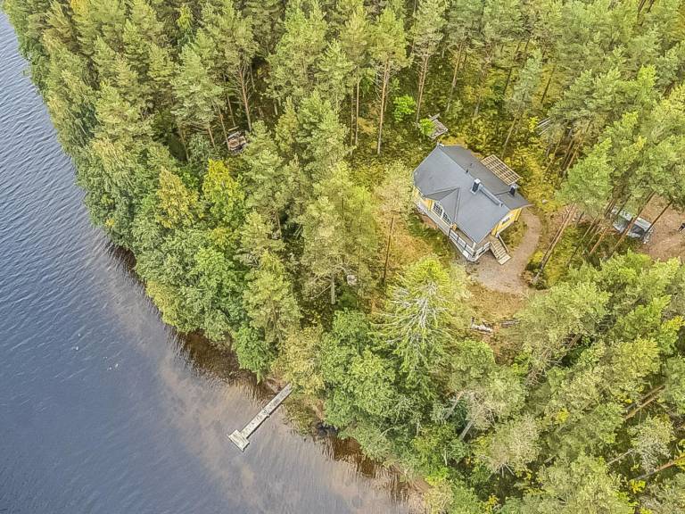 Vacation home with sauna & patio | Nature view — photo 4