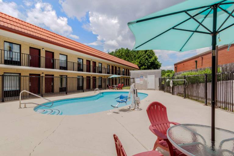 Quality Inn — photo 3