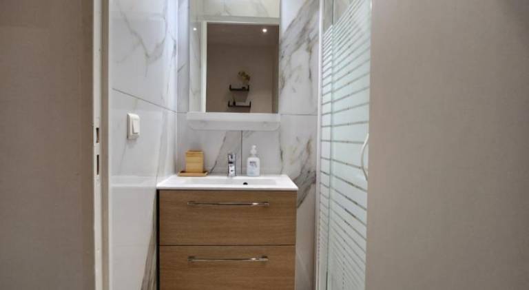 Wonderful rental apartment | Next to Popes' Palace | Pets allowed — photo 4