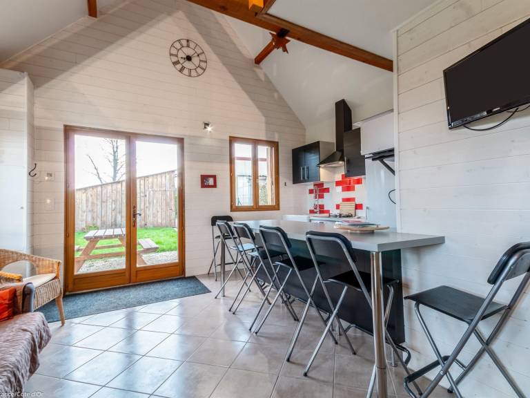 Cottage with 3 rooms for 4 persons — photo 4