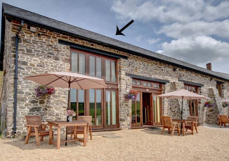 House Tiverton
