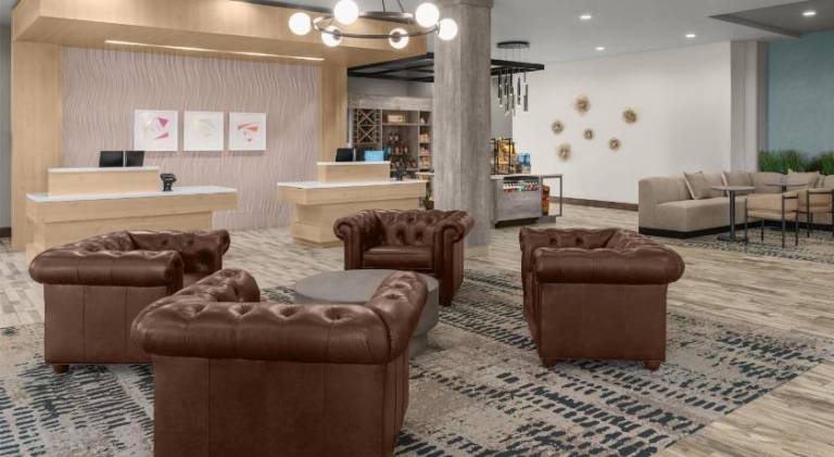 Hilton Garden Inn Topeka — photo 3
