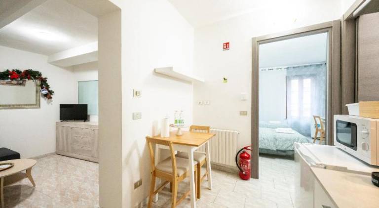 Apartment with 2 rooms for 4 persons — photo 3