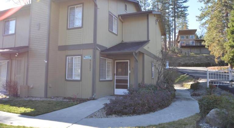 House with pool & hot tub — photo 4