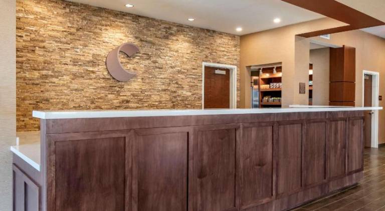 Comfort Suites Camp Hill-Harrisburg West — photo 5