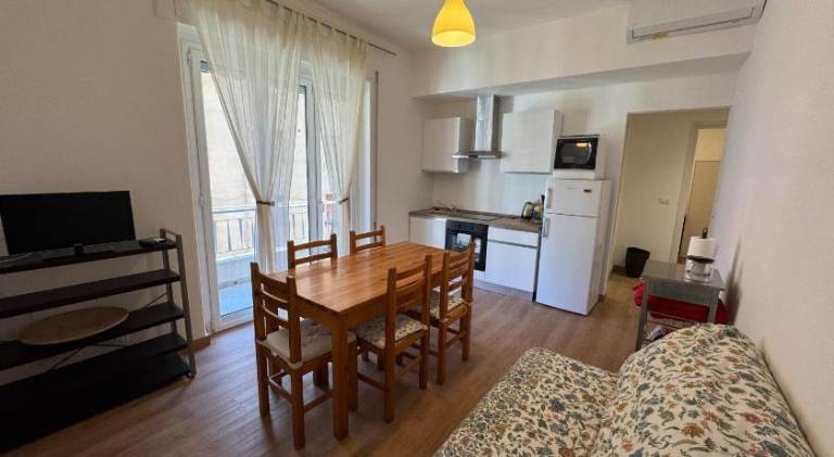 Holiday apartment with 2 rooms for 4 persons — photo 2