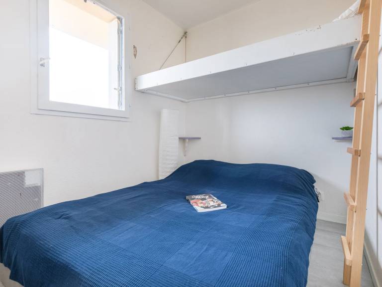 Apartment with 1 room for 4 persons — photo 4