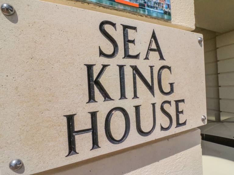 Family-friendly cottage with yard | Beach view | Beach nearby | Dogs allowed — photo 3