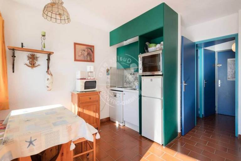 Beautiful holiday apartment with patio | Close to the beach | Pets are welcome — photo 2