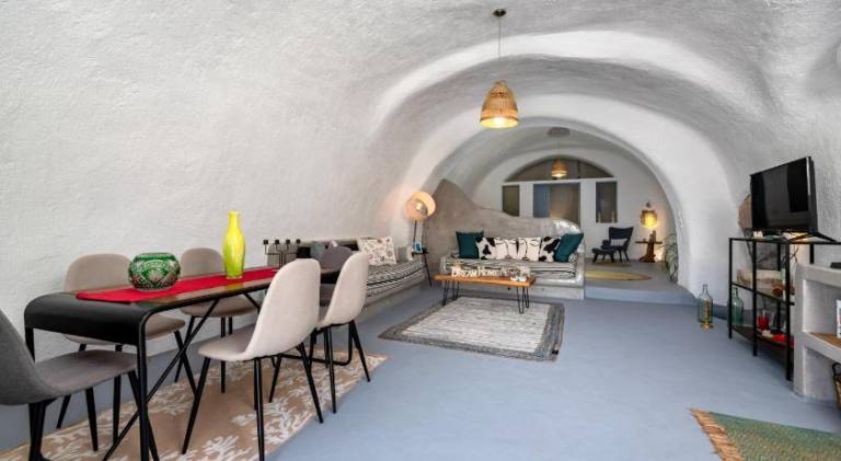 Child-friendly beautiful villa with patio, barbeque & garden | Pets are welcome — photo 3