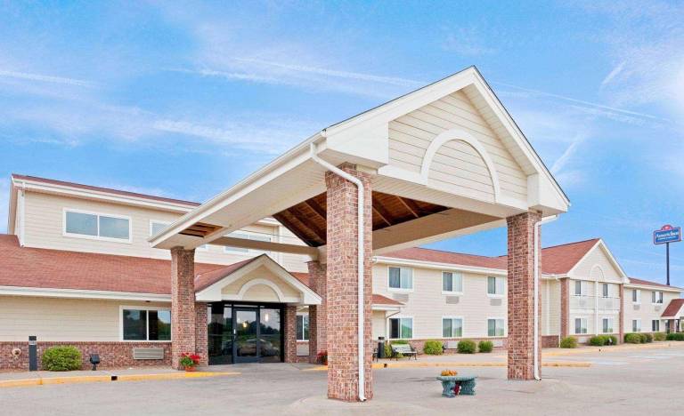 AmericInn by Wyndham Manitowoc in Manitowoc, WI