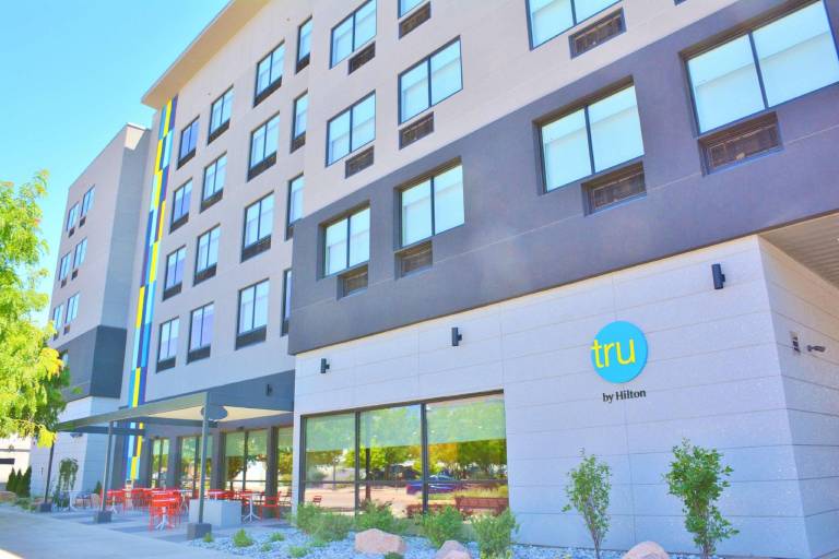 Tru by Hilton Grand Junction Downtown — photo 3