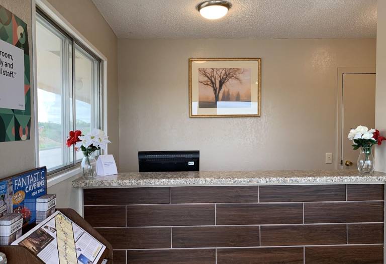 Regency Inn — photo 2
