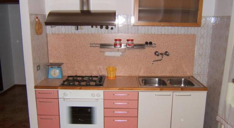 Apartment with 2 rooms for 6 persons — photo 2