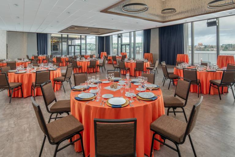 Holiday Inn Portland Columbia Riverfront By IHG — photo 2