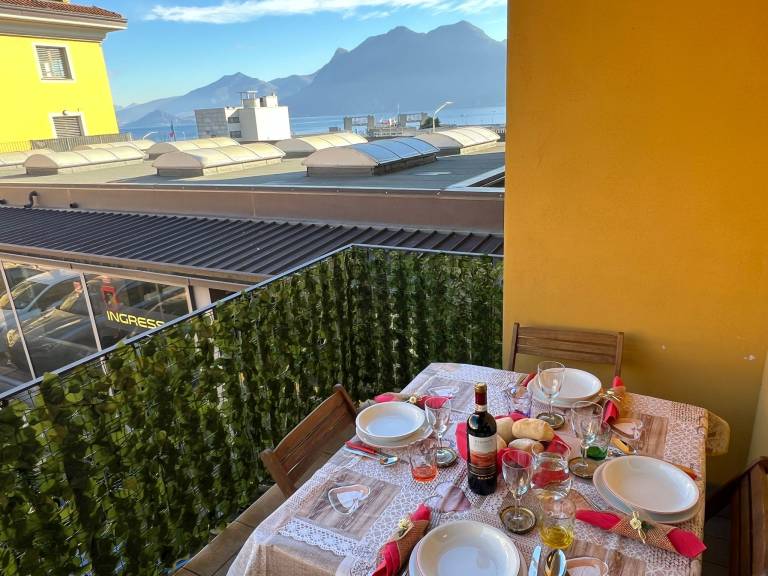 Fully equipped apartment with patio | Close to the beach | Pets allowed in Verbania