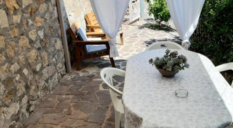 Holiday apartment with 1 room for 4 persons in Campo nell'Elba