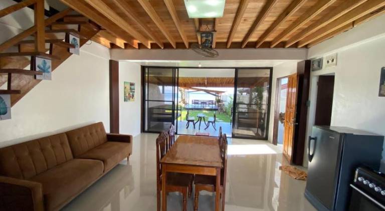Angelito's Beach House Villa 2 in General Luna