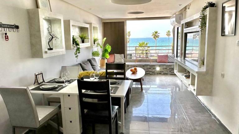 Vacation home with hot tub — photo 4