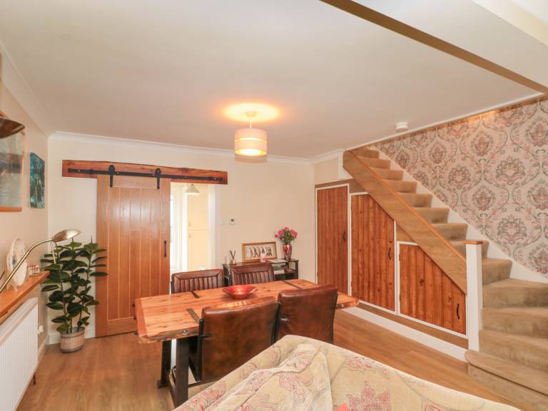 Family-friendly cottage with garden & terrace | Beach view | Pet-friendly — photo 5