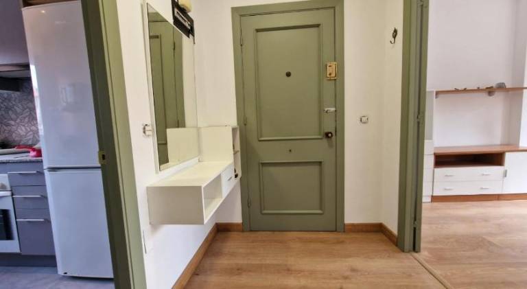 Rental apartment with 2 rooms for 4 persons — photo 3