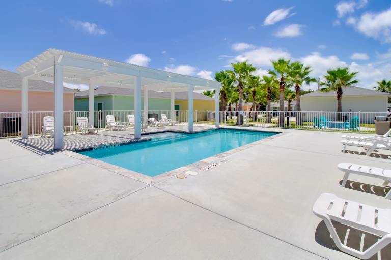 Fish & Swim On-Site: Resort Retreat in Rockport! in Rockport, TX